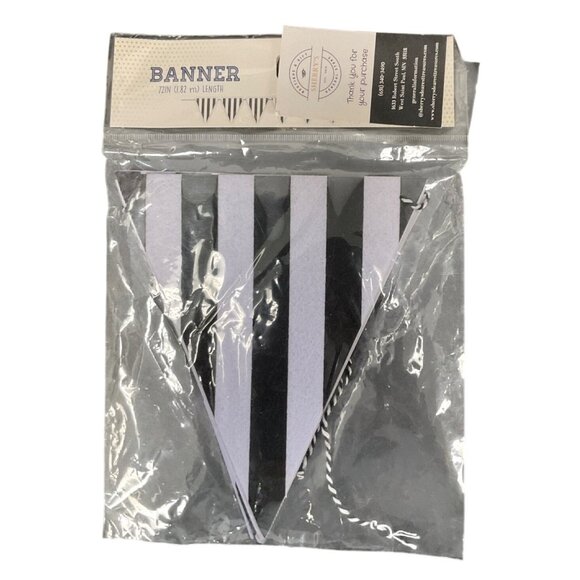Felt Pennant Banner 7 Ft Black & White Striped Triangles Party Decor For Events - Picture 1 of 2